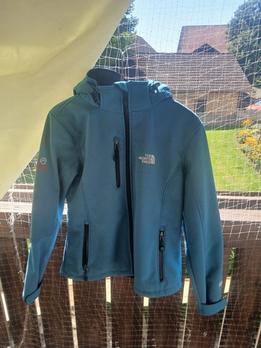 The north face softshell - the,