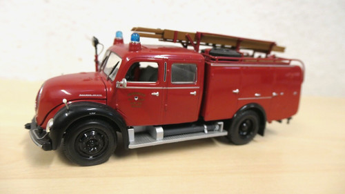 Minichamps - 1:43,