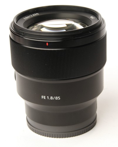 Sony 85mm sel85f18 - fe, f/1.8