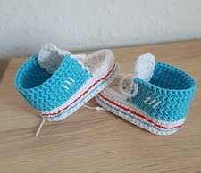 Baby  Chucks Sneakers Puschen gestrickt/gehäkelt 10 cm  Viele Farben