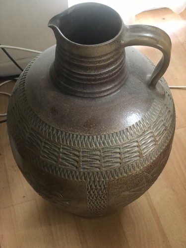 Old vase - old,