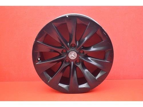Tesla model 2020 r18 - model,
