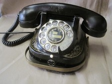 Altes RTT 56  B Telefon Bakelit  Hingucker Bell Telephone. Ersatzteilespender !