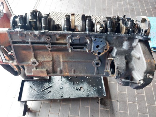 Mercedes w115 motor rumpfmotor - motor,