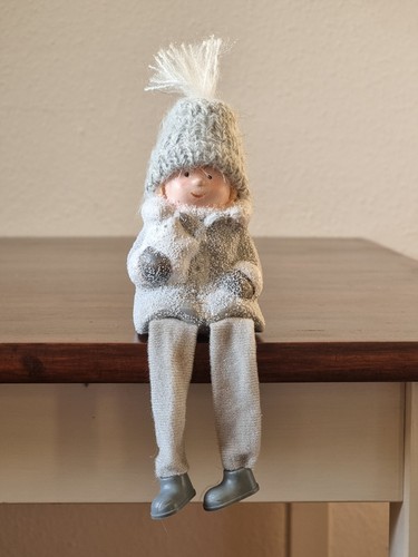 Winterliche figur kantenhocker - winterliche,
