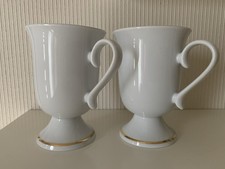 2 Kakaotassen |Schokoladenbecher Porzellan mit Goldrand|Bauer&Lehmann Fußtassen