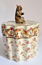 Porzellan Dose mit Bronze Bär