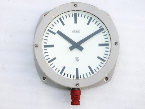 Grosse elektrische nebenuhr - grosse,