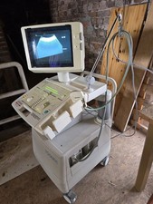 TOSHIBA TOSBEE UZPG240A Ultraschallgerät & MITSUBISHI VIDEO COPY PROCESSOR P66E 