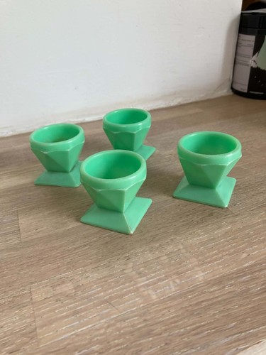Vintage frühe eierbecher - vintage,