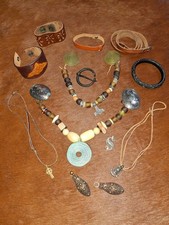 Mittelalter*Schmuckkonvult*Gwandhaken*Fibel*Lederarmband*Viking*Wikinger*