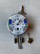 Wanduhren (alt) - Kinderstube