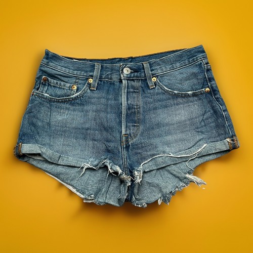 Levi 501 hotpant destroyed - 501,