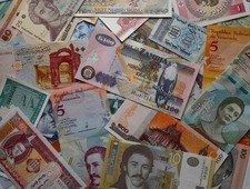 Verschiedene banknoten aus - 40,