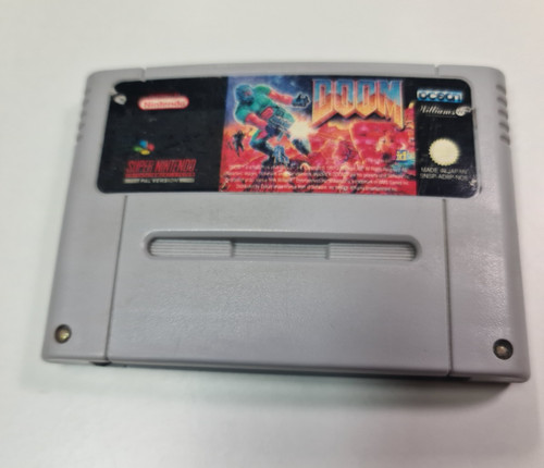 Doom super nintendo - doom,