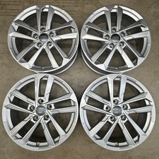 4x Original Audi A3 8Y Alufelgen 6,5Jx17 ET43 8Y0601025L Silber NEU