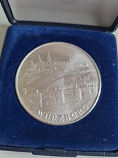 Gedenkmedaille Würzburg, Pro