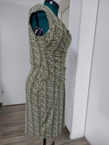 Stilvolles elastisches kleid - stilvolles,