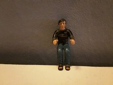 Schleich 13444 - Fahrer Jeep (106) (5_1)