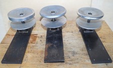 3x Seilrolle Rollenbock Umlenkrolle Haspel Drahtseil Führungs-Rolle Bockrolle