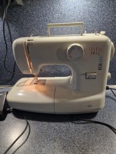 Nähmaschine TCM mit Haube Und Anleitung