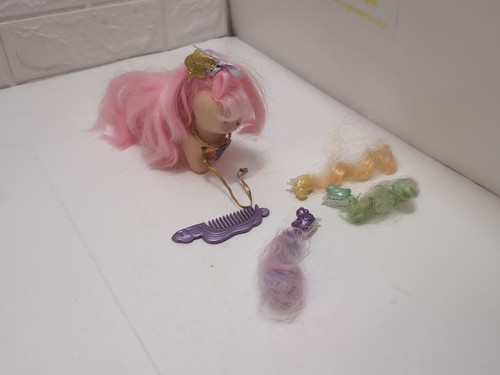 Lady lovely locks - lady, silky
