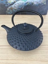 Bildschöne Teekanne aus