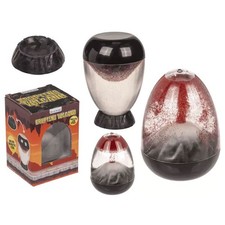 Ausbrechender Vulkan  Maße: 6,4 x 8,6 cm