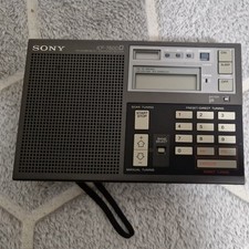 Sony ICF-7600DS Vintage Weltempfänger Kofferradio FM MW LW SW PLL Synthesized