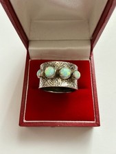 SCHÖNER ALTER OPAL BREITER