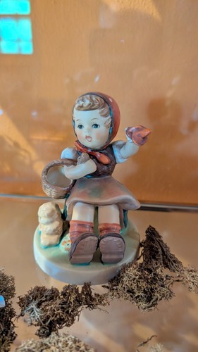 Hummel figur auf - hummel,