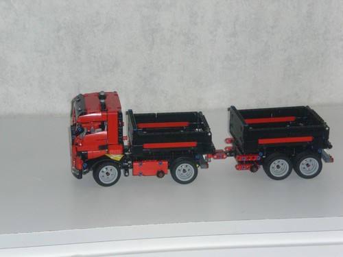 Lego technic 42203 kipplaster - ,