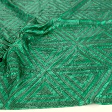 2,5m mit Pailletten besticktes