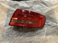 Audi A4 Avant 8K Rückleuchte Rechts