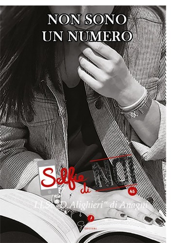 Selfie noi s dante - di, i.