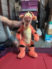 Disney tigger from winnie - disney, the