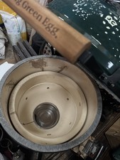Großer Big Green Egg