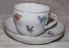 MEISSEN Pfeifferzeit - schöne Porzellan Tasse / Moccatasse - Blumen
