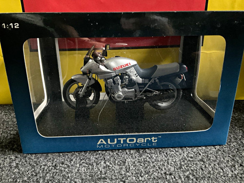 Autoart suzuki gsx - suzuki, 1100s