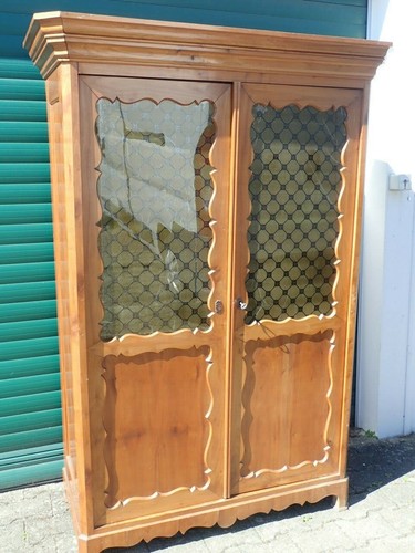 Gut erhaltene spätbiedermeier - gut,