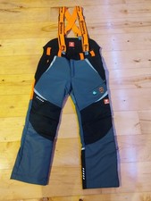 Neue Schnittschutzhose Gr