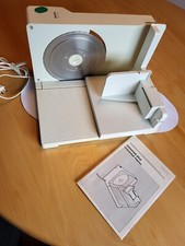 Schneidergerät von Krups, Mit Sicherungstaste