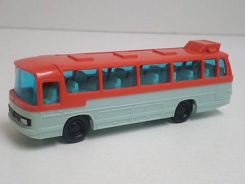 Mercedes o302 reisebus h0 - reisebus,