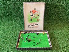 Brima Fussball Spiel Schwarz Weis Rot Weiß ca. 1930ern