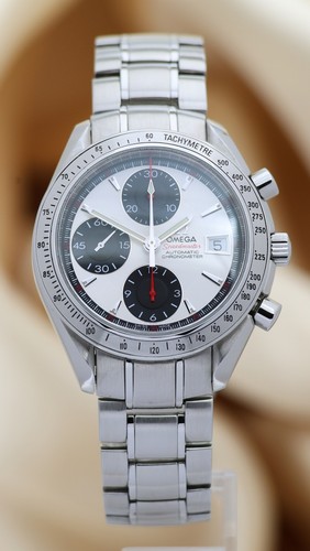 Omega speedmaster date panda - omega,