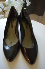 Meine schwarzen Pumps von Donna Christina 39