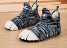 Hausschuhe Pfoten Tiger Katze