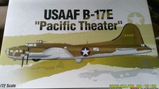 ACADEMY USAAF  B-17 E Flying Fortress "Pacific Theater"  1:72 MIT  EXTRAS