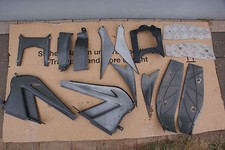 derbi gp1 open diverse verkleidungen und Ersatzteile in einzelteilen