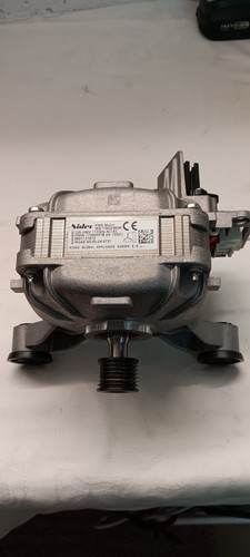 Waschmaschinenmotor für